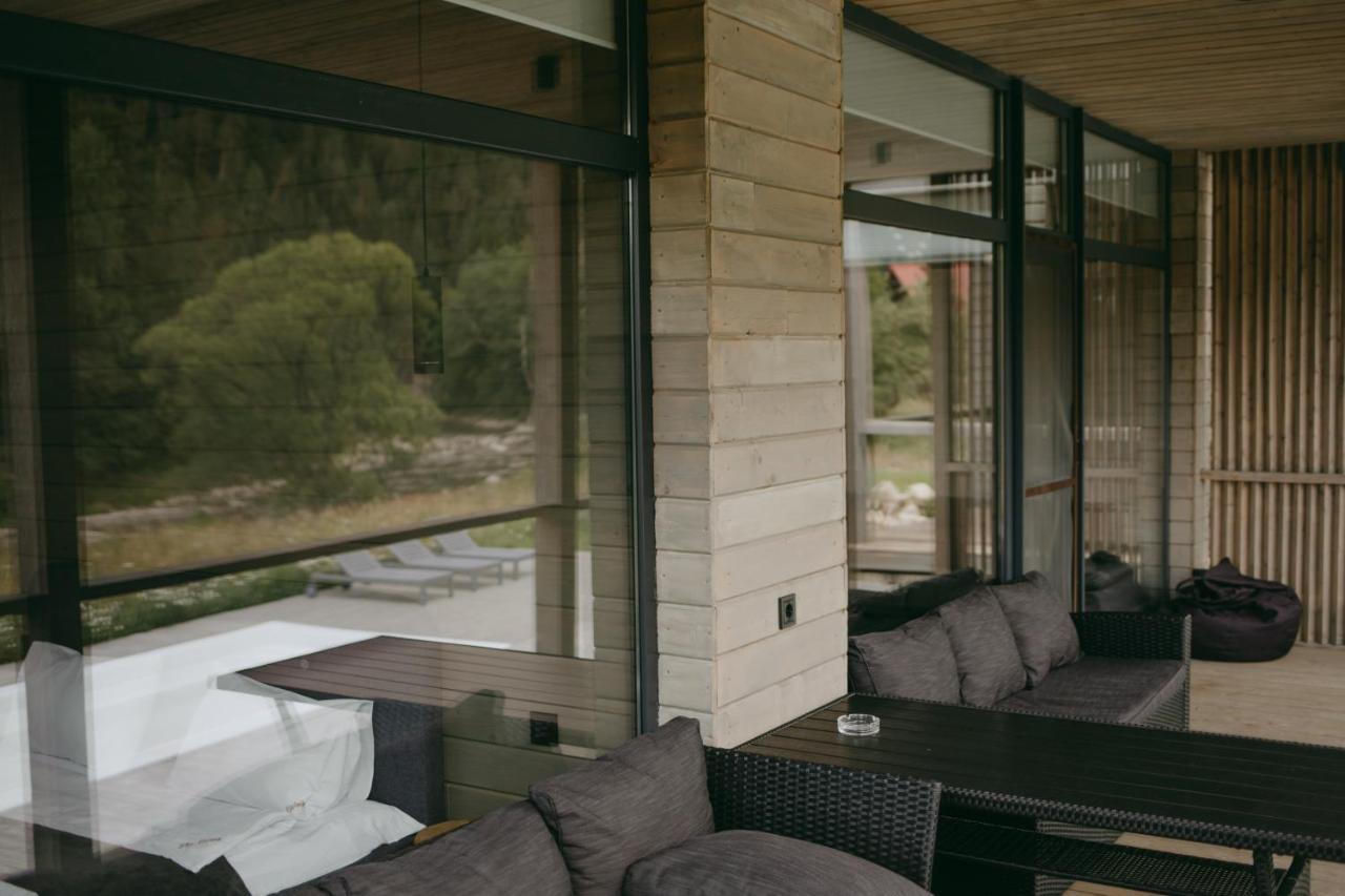 The Living Villa Татарив Екстериор снимка