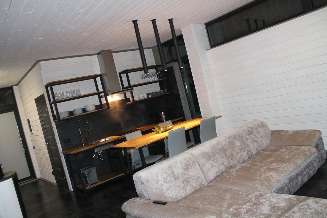 The Living Villa Татарив Екстериор снимка