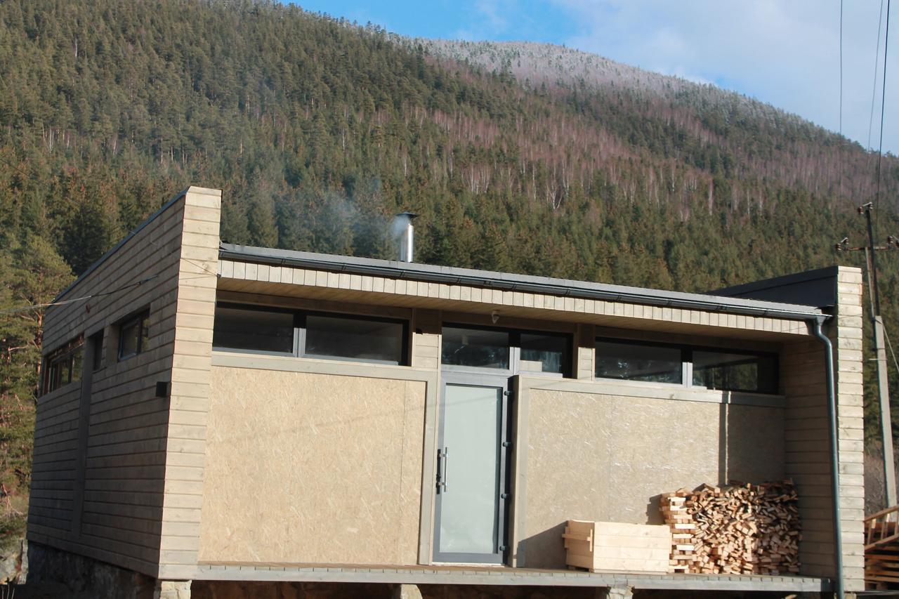The Living Villa Татарив Екстериор снимка